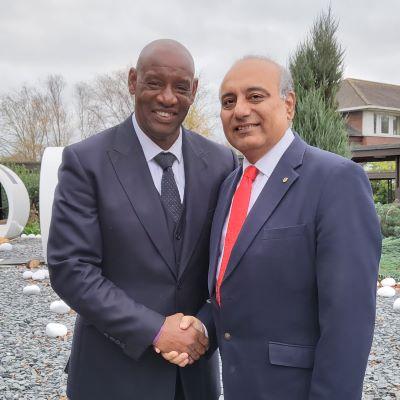picture of Shaun Wallace and Devendra Kodwani 